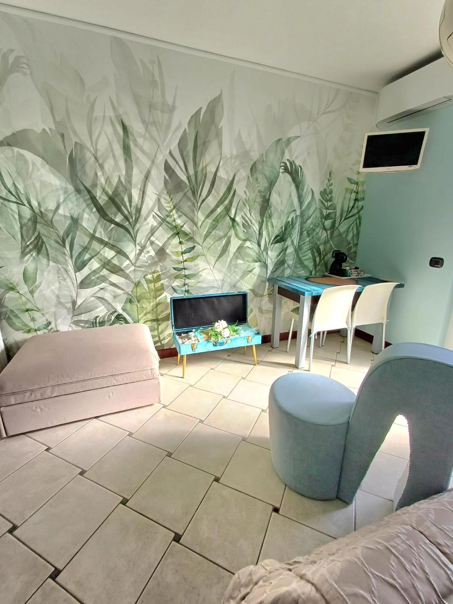 Maryhouse - Ingresso Indipendente Hotel Venegono Superiore Екстериор снимка