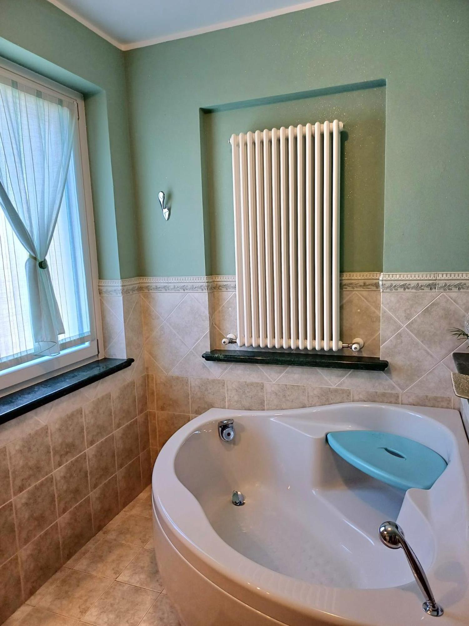 Maryhouse - Ingresso Indipendente Hotel Venegono Superiore Екстериор снимка